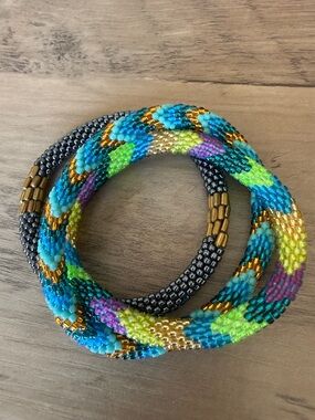 SASHKA Set of 3 Glass Bead Roll-On Bracelets